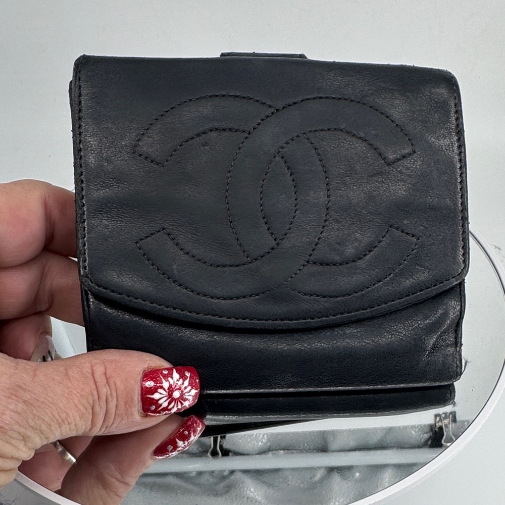 Chanel Vintage Black Caviar Lambskin Leather Wallet